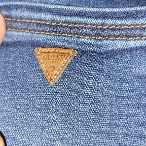 Guess Skinny Jeans - Picture 3 of 3